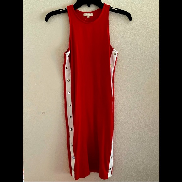 🌸3/$25🌸 Red button up mini dress - Picture 1 of 3